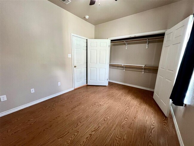 Building Photo - 1295 Harper Trl