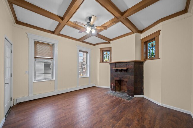 Building Photo - 3311 Pleasant Ave