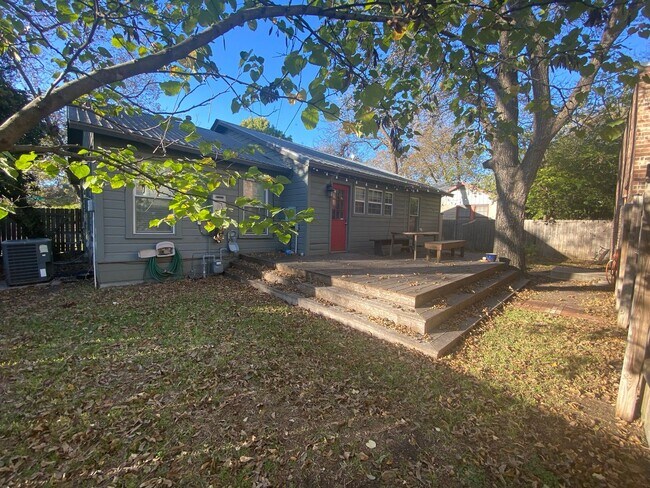 Building Photo - 3801 Avenue G