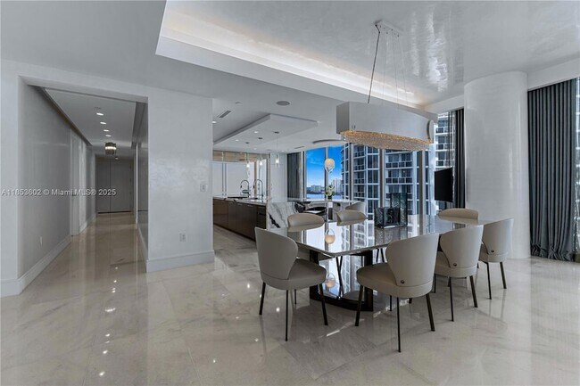 Building Photo - 17975 Collins Ave