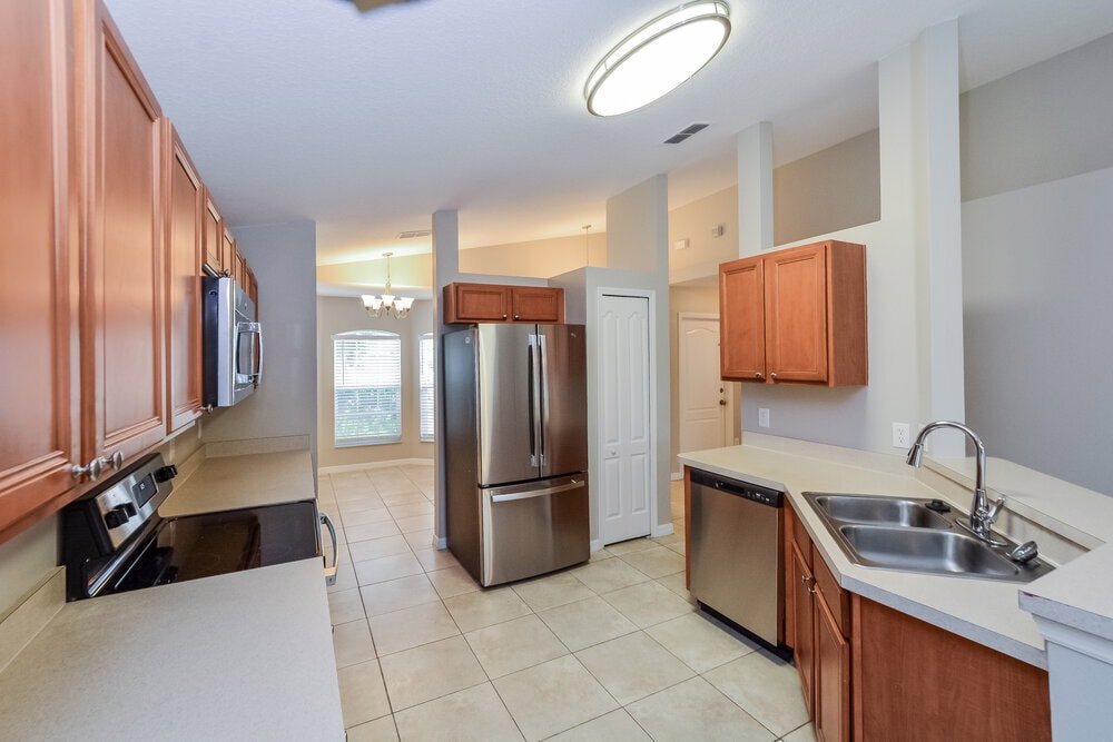 Building Photo - 12436 Sophiamarie Loop