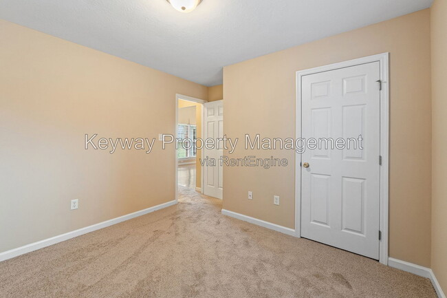 Building Photo - 803 Bell Springs Ct