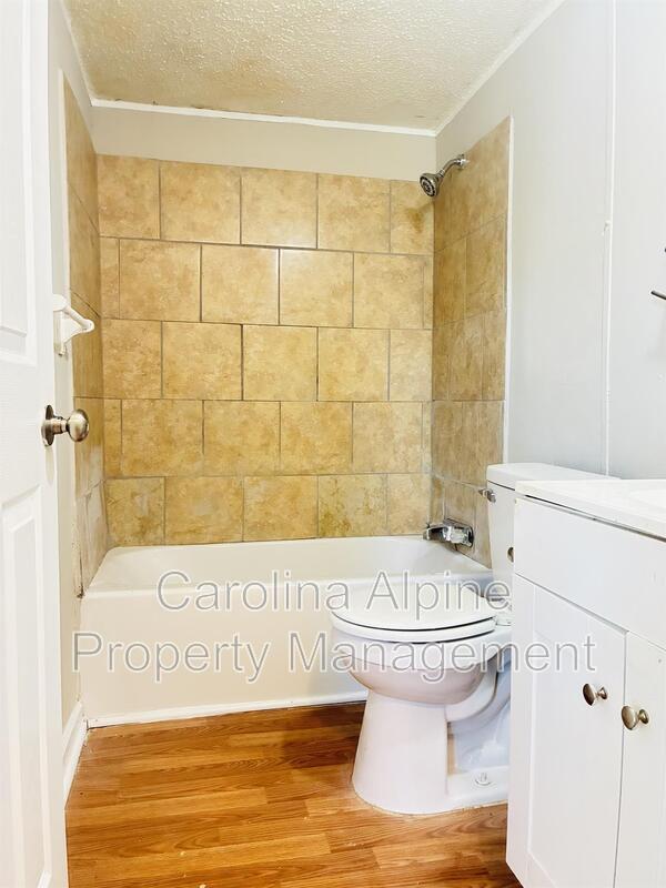 Building Photo - 3822 Towery Rd
