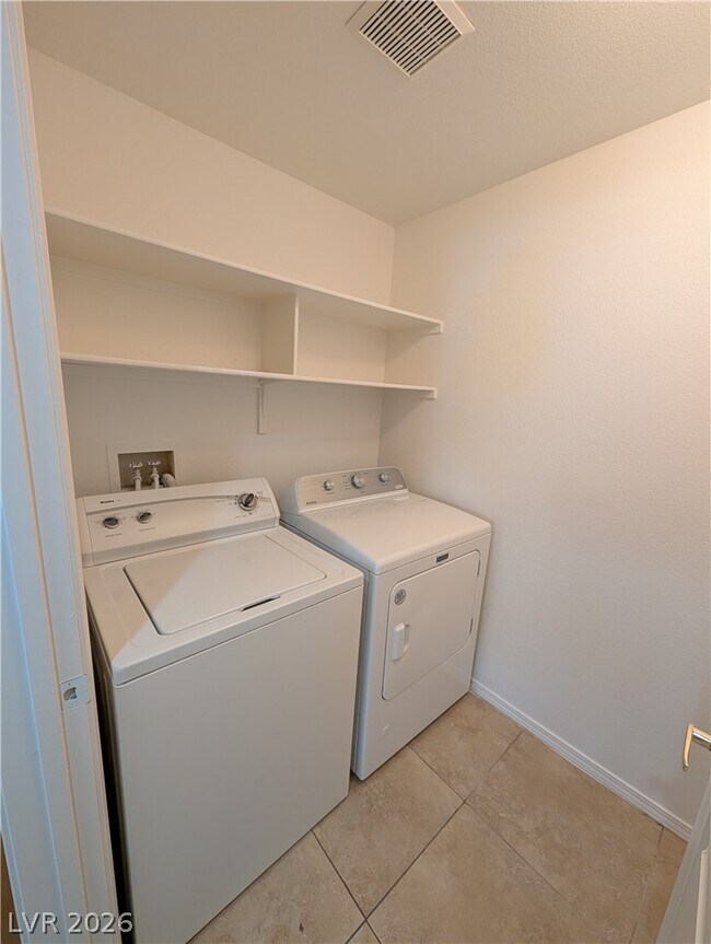 Building Photo - 8501 W University Ave