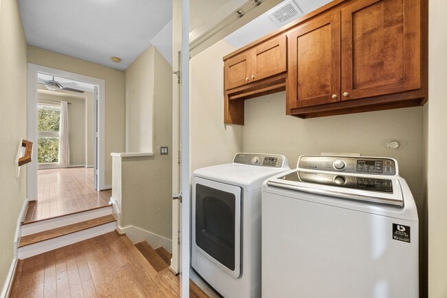 Building Photo - 510 Jackson Hill St