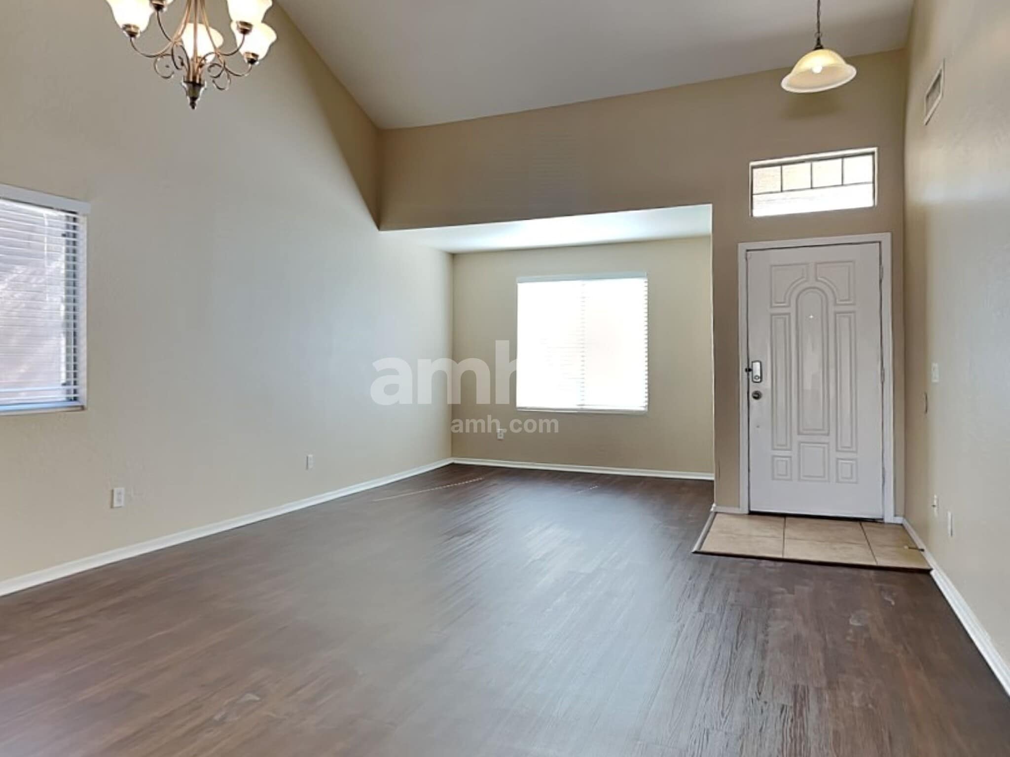 Building Photo - 3250 W Jessica Ln