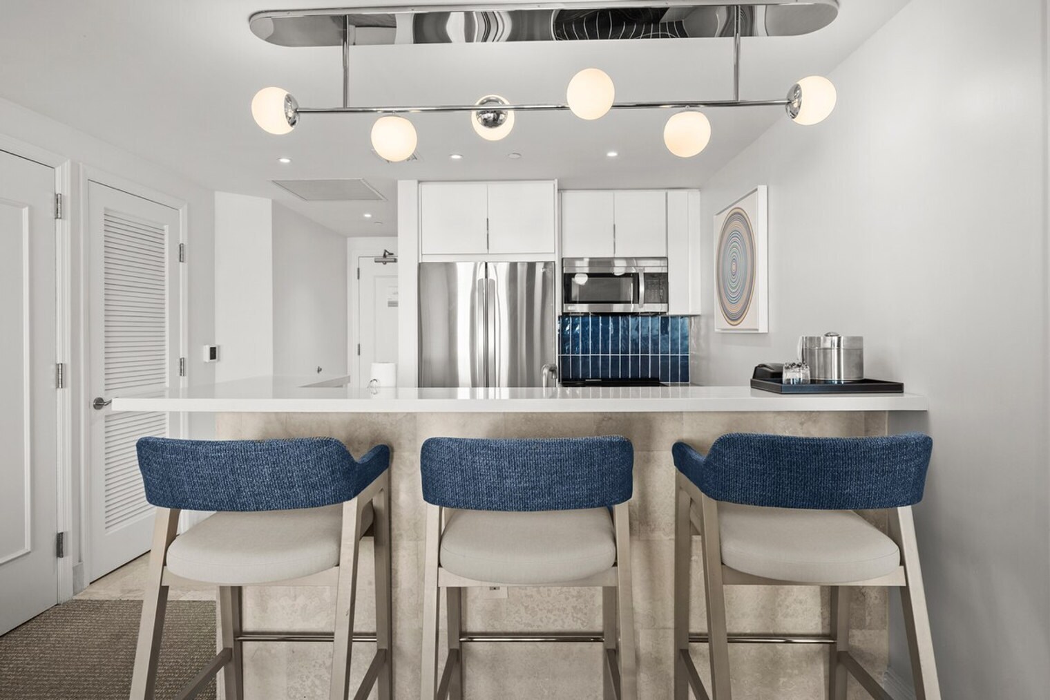 Building Photo - 4401 Collins Ave