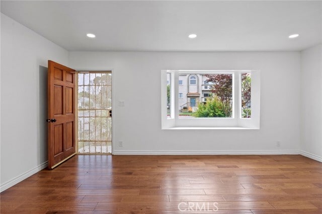 Building Photo - 5183 Inglewood Blvd