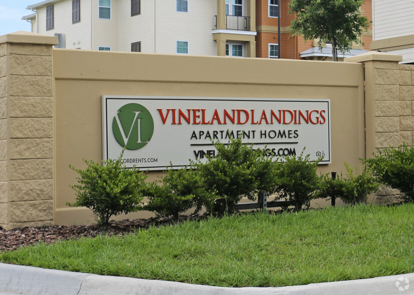 Building Photo - Vineland Landings