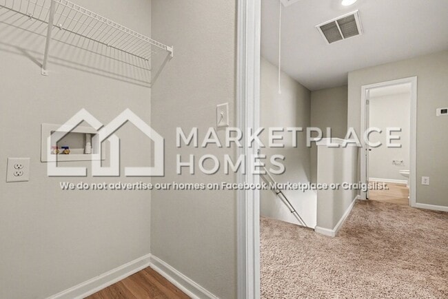 Building Photo - 3354 Brighton Dr