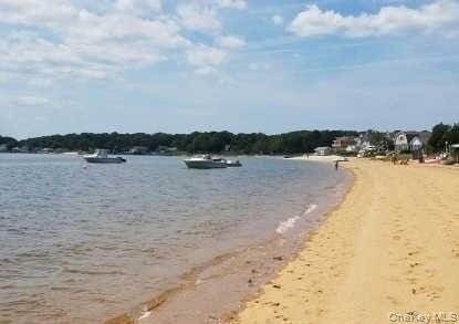 Building Photo - 599 Peconic Bay Blvd