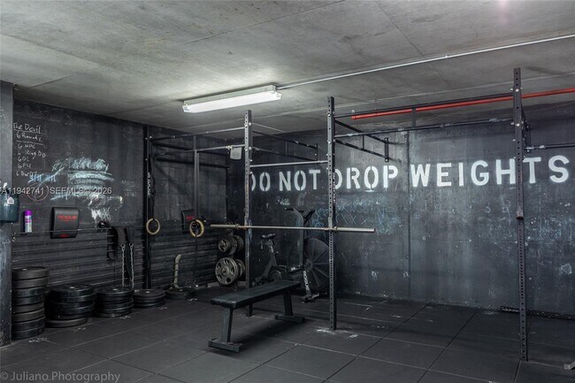 Building Photo - 690 SW 1st Ct