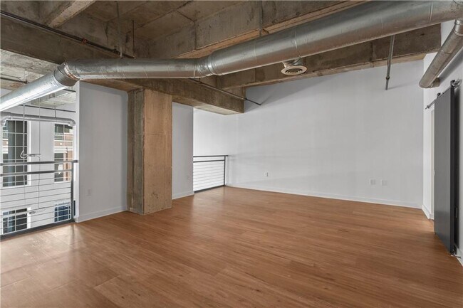 Building Photo - 230 18th St NW