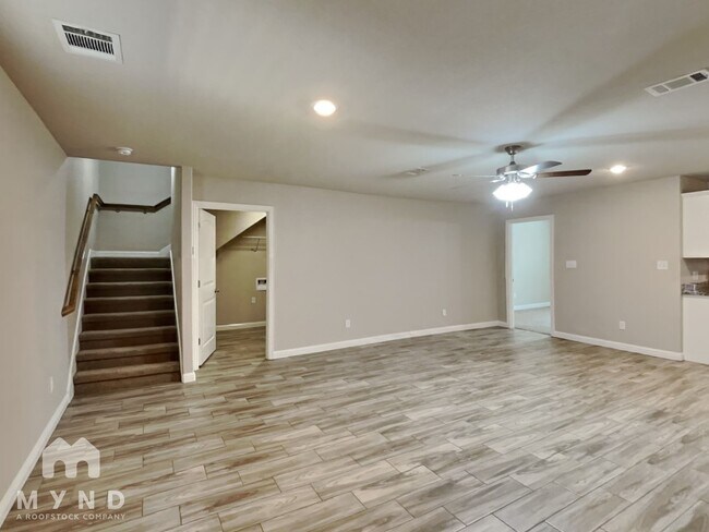 Building Photo - 769 Rolling Terrace Cir
