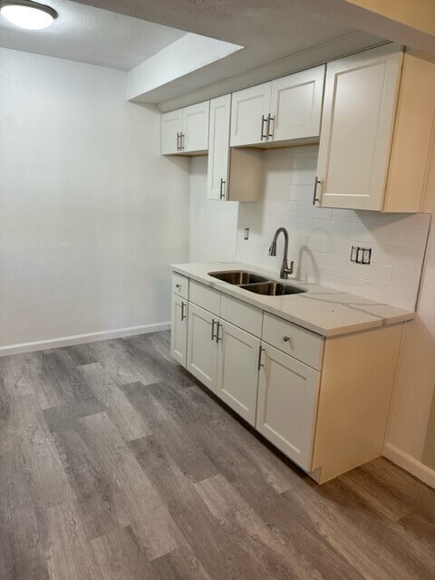 Building Photo - Clifton Plaza Apartments