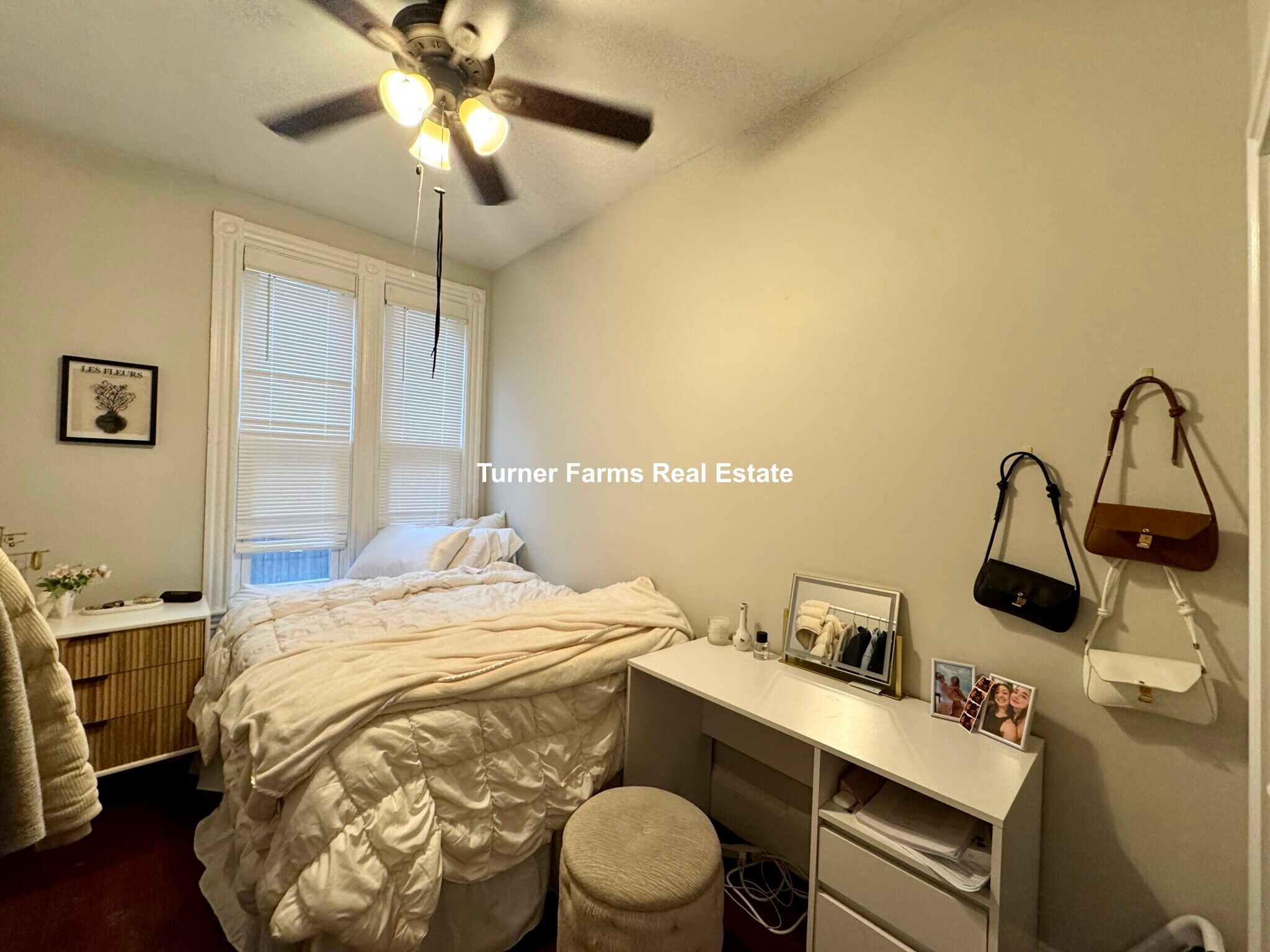 Building Photo - 719 Parker St