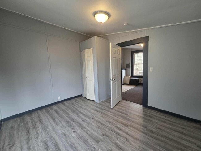 Building Photo - Newly Remodeled Home for Rent!