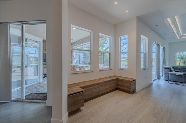 Building Photo - 8117 Hampton Glen Dr