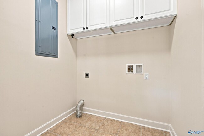 Building Photo - 1003 Scarlet Woods