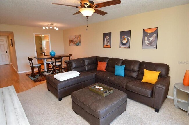 Building Photo - 1316 Pasadena Ave S