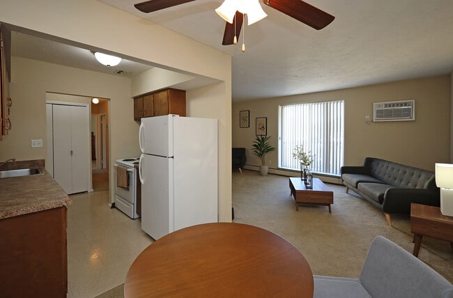 Model Suite Living Area - Westbrook Village