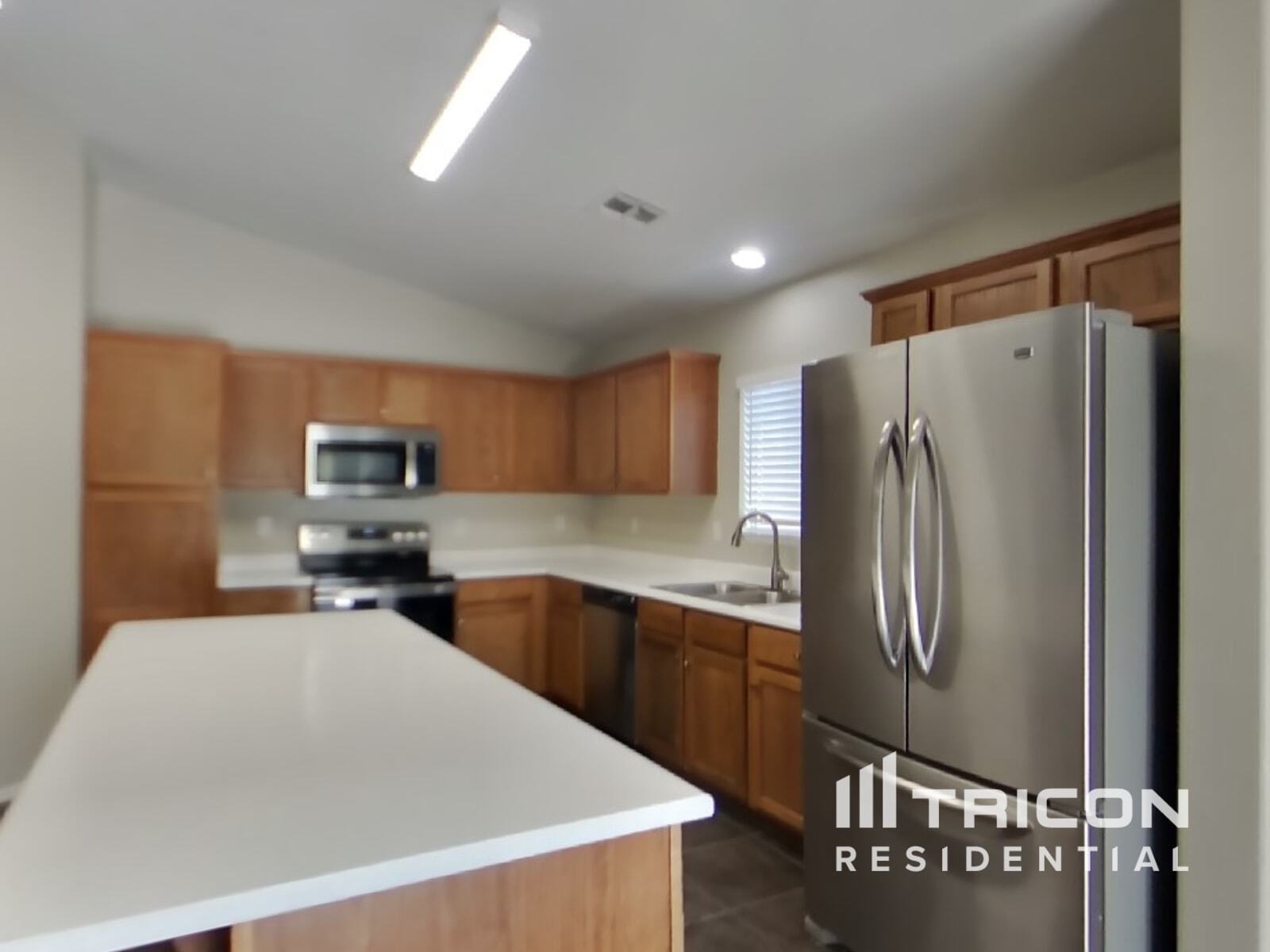 Building Photo - 39391 N Parisi Cir
