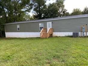 Building Photo - 2875 Lesslie Dale Rd