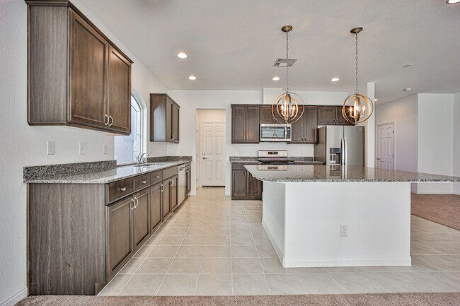 Building Photo - 7771 Bright Ldg St