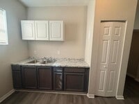 Building Photo - 1128 Van Buren St