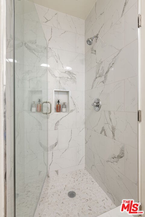 Building Photo - 836 Ashland Ave