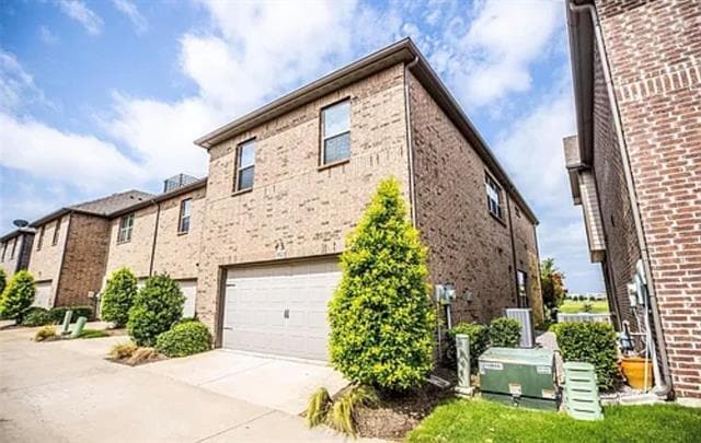 Building Photo - 3927 Cascade Sky Dr