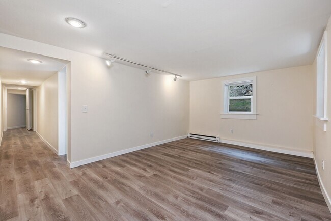 Floorplan - Queen Anne Court