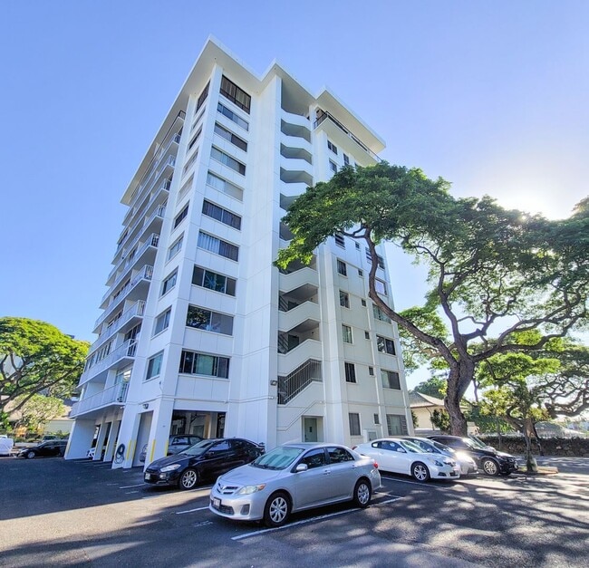 Building Photo - Ground Floor Unit at The Pleasanton! - 2BR / 2Bath / 1Pkg