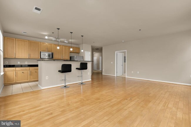 Building Photo - 1201 East-West Hwy