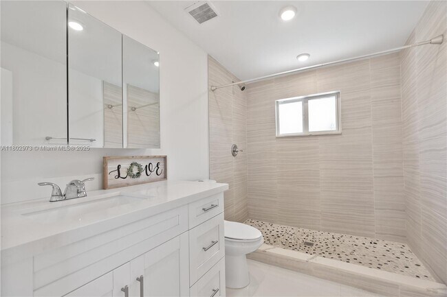 Building Photo - 10501 SW 53rd St