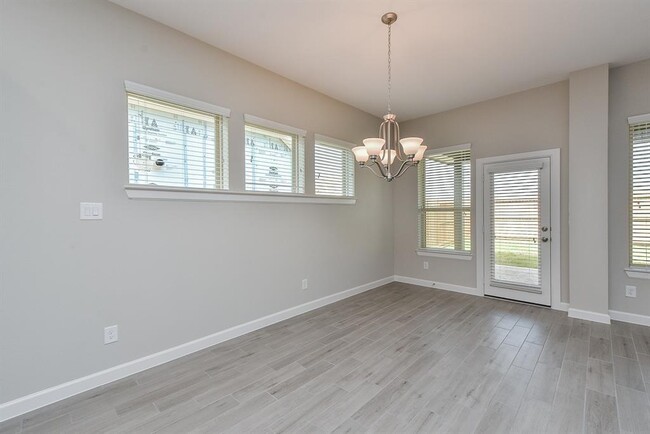 Building Photo - 11107 Bluewater Lagoon Cir