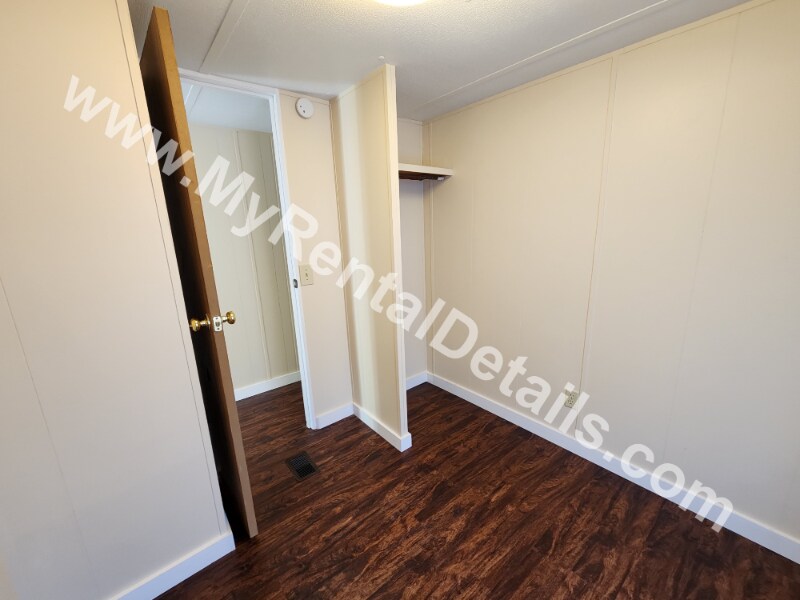 Building Photo - 49 Brookdale Rd