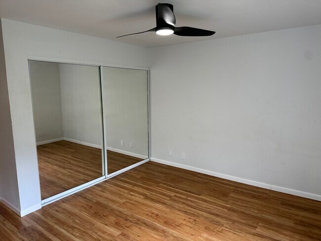 Building Photo - 95-664 Wikao St