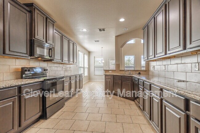 Building Photo - 5167 Top Ridge Ln