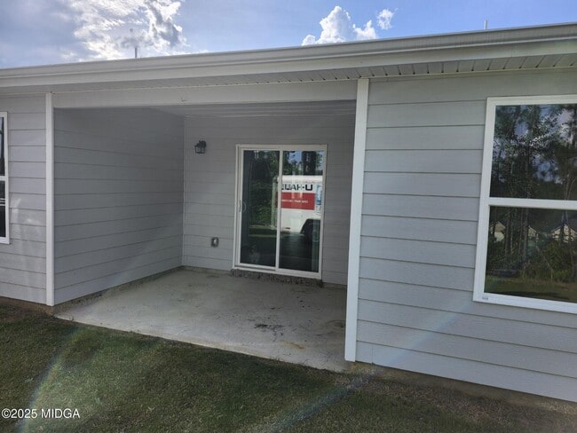 Building Photo - 272 Laurel Springs Dr
