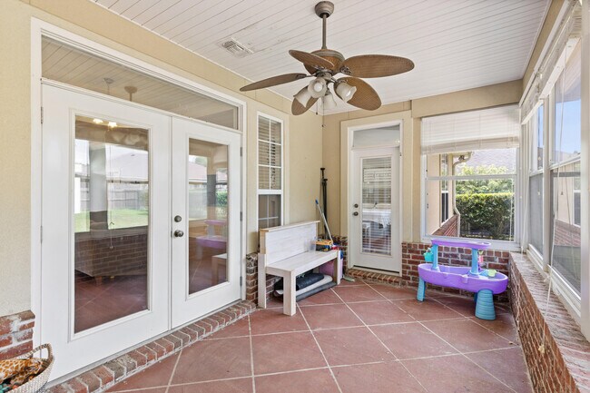 Building Photo - 2899 Chanterelle Cove
