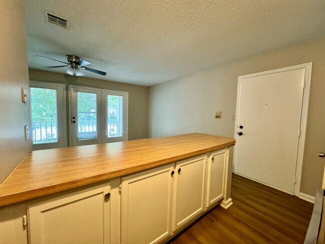 Building Photo - 3109 Darden Rd