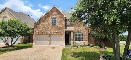 Building Photo - 1001 Llano Trce
