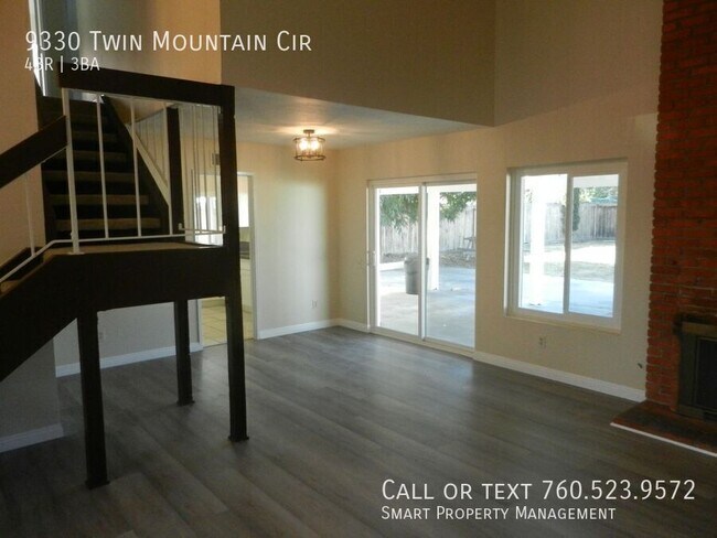 Building Photo - 9330 Twin Mountain Cir