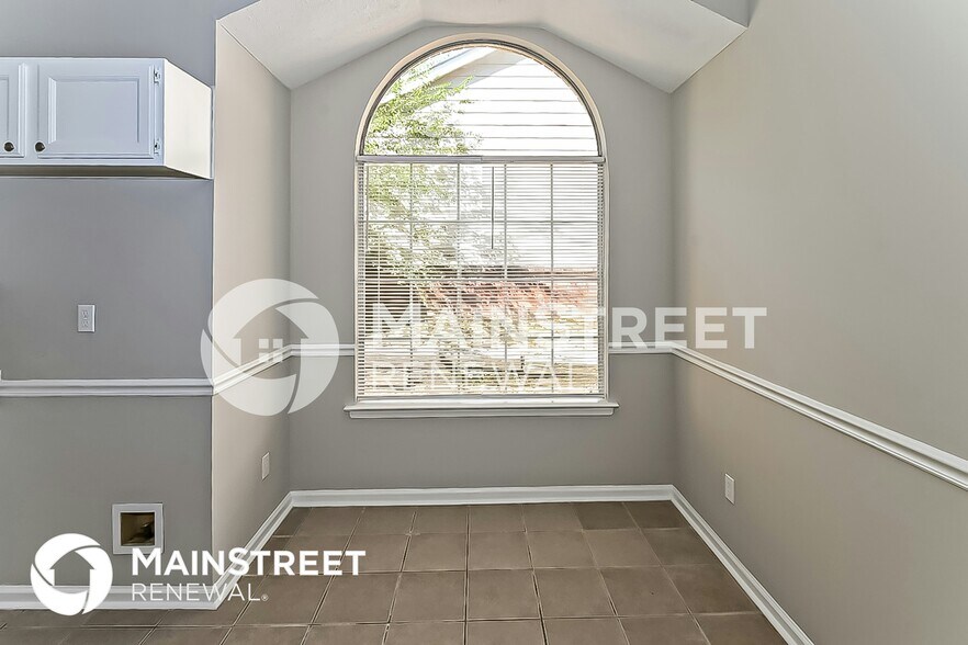 Building Photo - 7145 Peppermill Ln