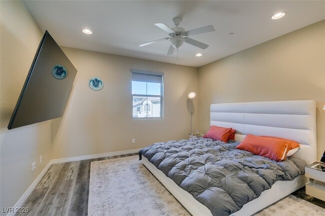 Building Photo - 172 Petaluma Valley Dr