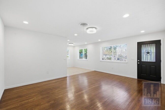 Building Photo - 4405 Terrilance Dr