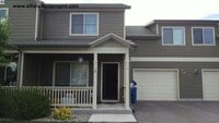 Building Photo - 3 Bedroom 2.5 bath condo located in Four Corners