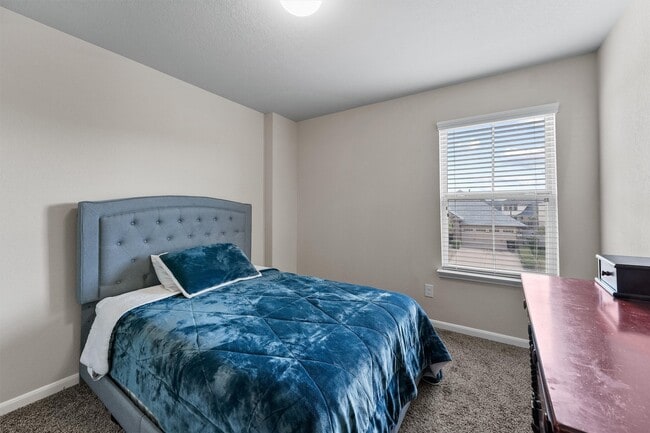 Building Photo - 12410 Lake Portal Dr