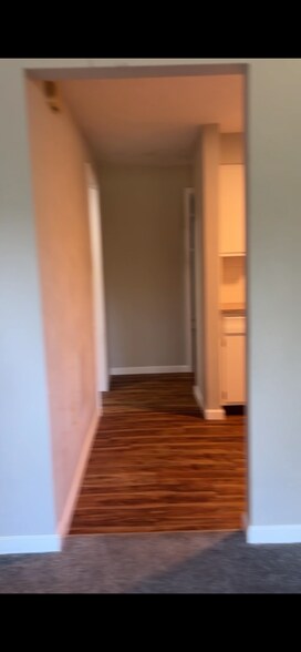 Building Photo - 1128 Chew Rd